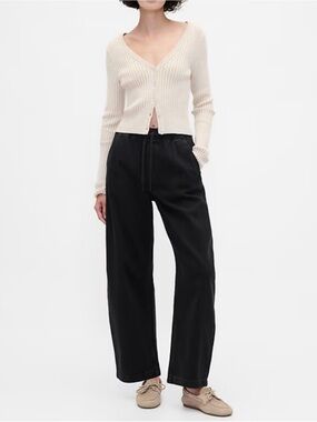 GAP High Rise Barrel Jeans BNWT